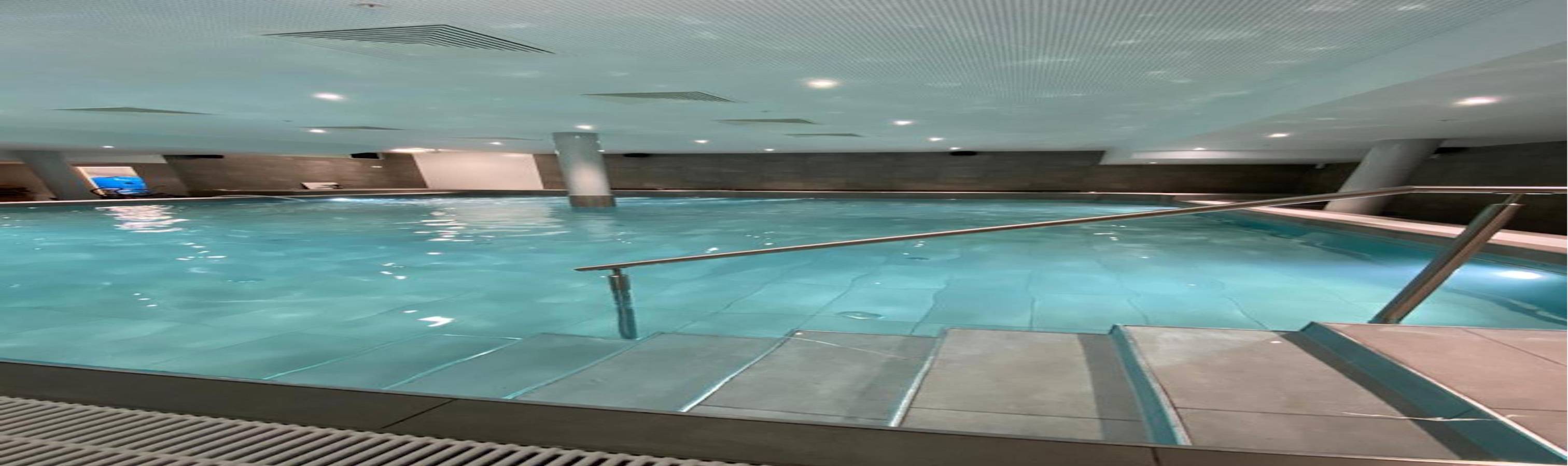 Réno services - Piscine escaliers